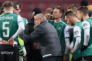 Dokud já budu žít, video pro mě není! A vy mě nebudete trénovat, soptil Rada - Sport.cz